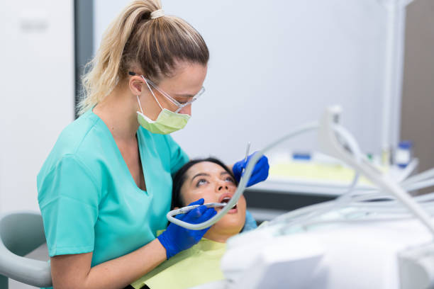 Best Emergency Dental Extractions in Staffd, OR